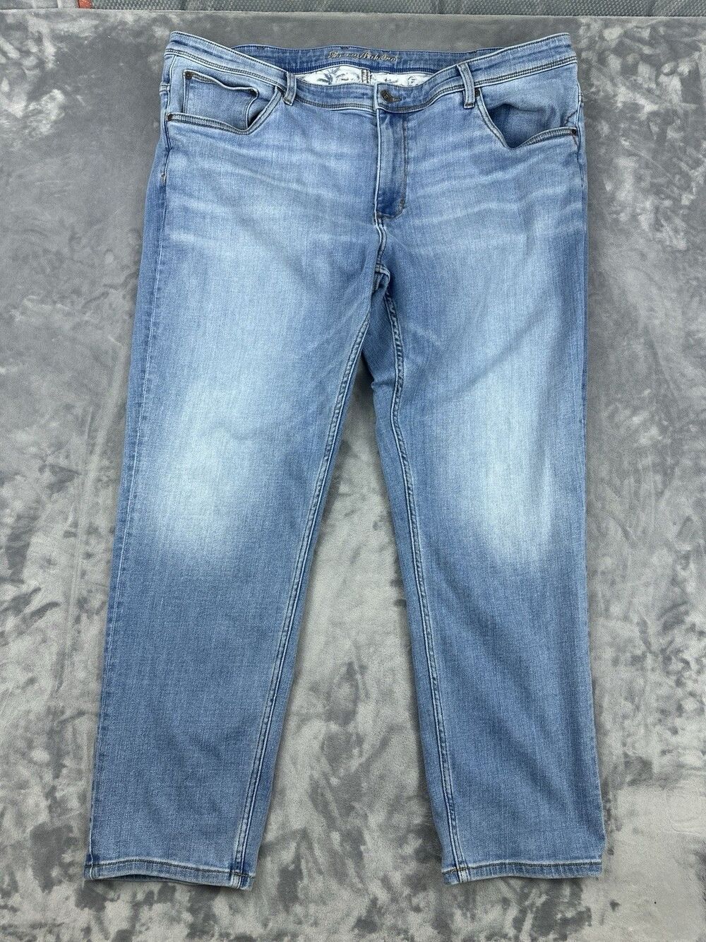 Tommy Bahama Cayman Island Jeans Relaxed Fit Jeans Mens 44x32 Measures 44x30